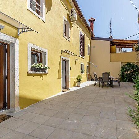 شقة House Aves 2 Kaštelir المظهر الخارجي الصورة