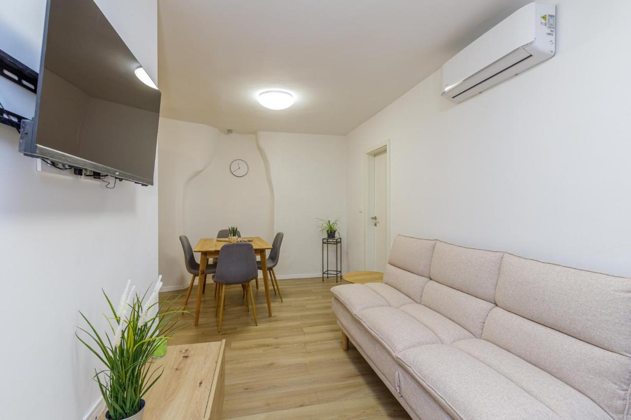 شقة House Aves 2 Kaštelir المظهر الخارجي الصورة